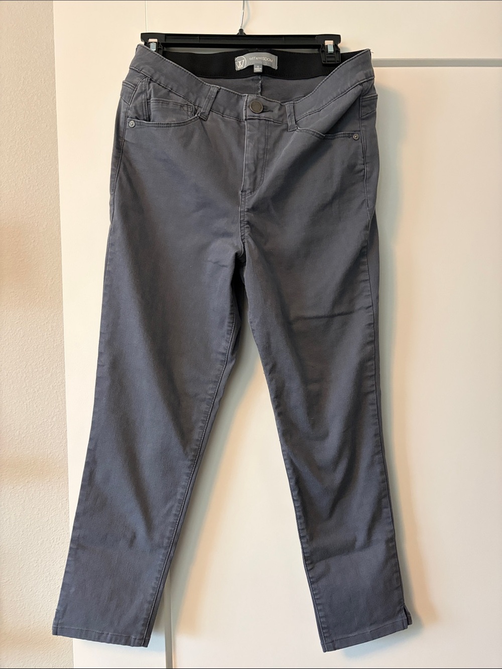 Wit & Wisdom Charcoal Straight-Leg Women’s Jeans
